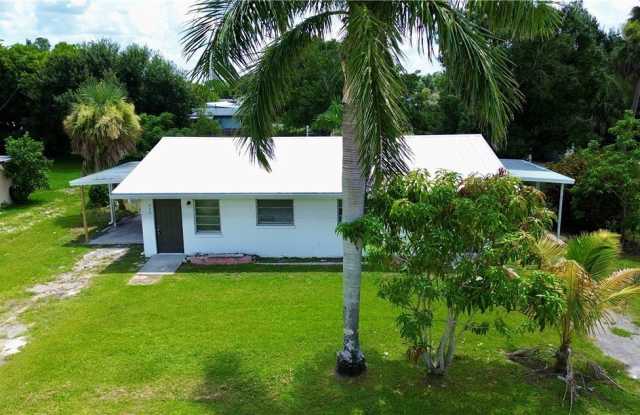 561 Wood Avenue photos photos