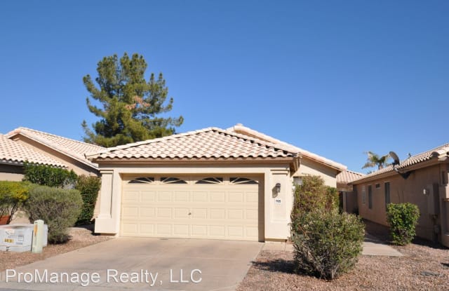 705 N Lona Ct - 705 North Lona Court, Chandler, AZ 85226