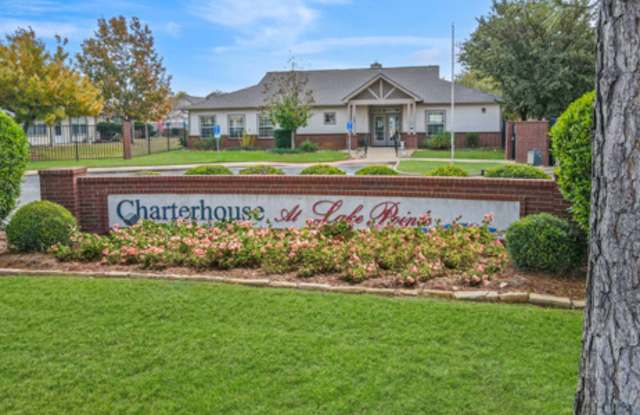 959 Charterhouse Circle - 959 Charterhouse Circle, Granbury, TX 76048