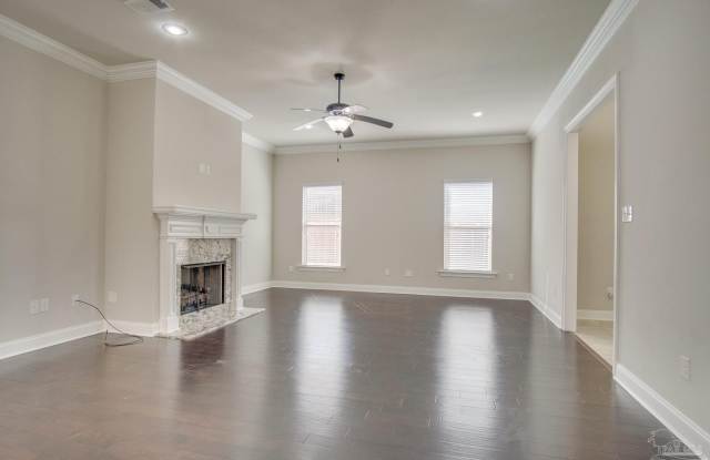 1752 Waterbury Way Gallery 2
