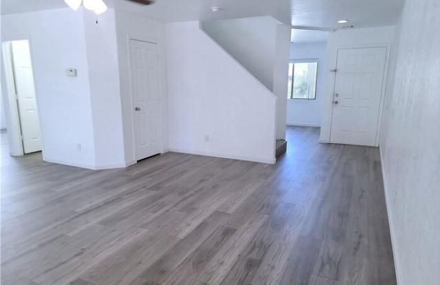 9125 Westchester Hill Avenue Gallery 4