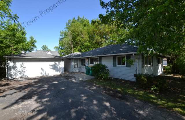 605 Stryker Ave photos photos