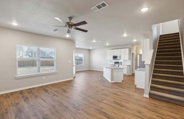 712 Taliaferro Gallery 3
