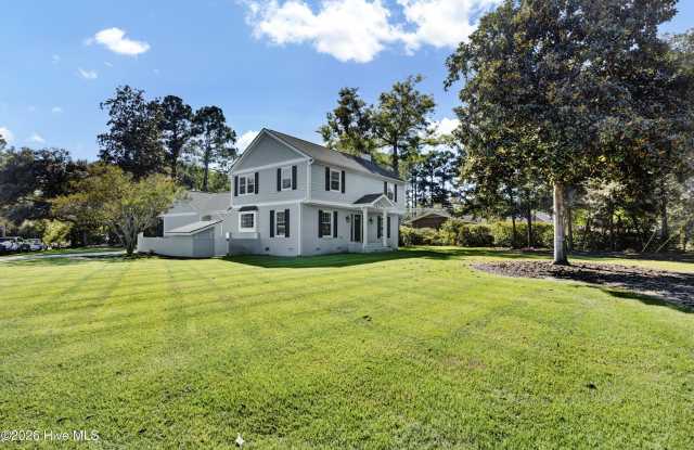 1984 Hillsboro Road Gallery 2