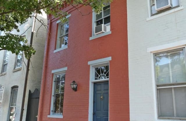 1311 DUKE ST - 1311 Duke Street, Alexandria, VA 22314