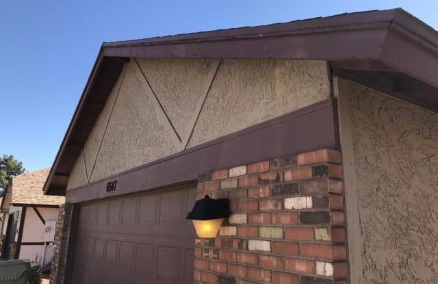 6547 W POINSETTIA DR - 6547 W Poinsettia Dr, Glendale, AZ 85304