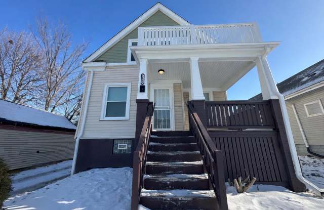 Large Open Concept 5BR/2BA Rent to Own Home - 3860 North 19th Place, Milwaukee, WI 53206