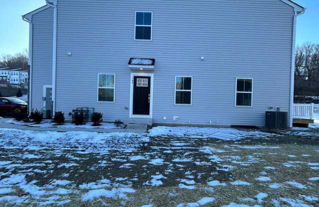 149 FOUR LEAF DR Gallery 2