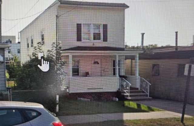 426 Tompkins St photos photos