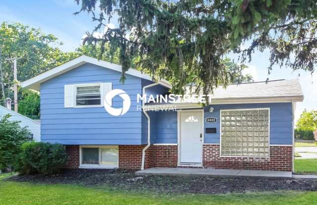 4400 Wyatt Road - 4400 Wyatt Road, Cleveland, OH 44128