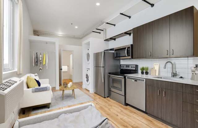 The Economist Apartment Homes Gallery 3