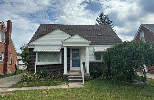 1455 Oakland Court photos photos