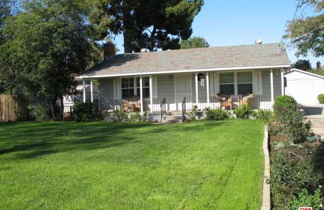 13429 Cantara St - 13429 Cantara Street, Los Angeles, CA 91402 13429 Cantara St - 13429 Cantara Street, Los Angeles, CA 91402