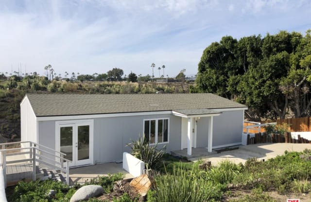6711 WANDERMERE UNIT A Road - 6711 Wandermere Rd, Malibu, CA 90265