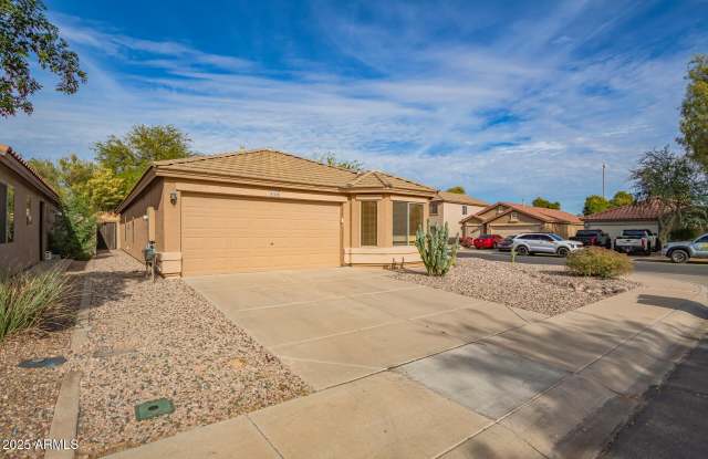 42346 W SUNLAND Drive Gallery 3
