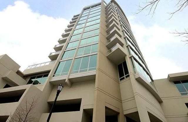 1570 Elmwood Avenue - 1570 Elmwood Avenue, Evanston, IL 60201