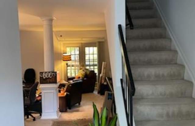 5806 Bridgetown Court Gallery 3