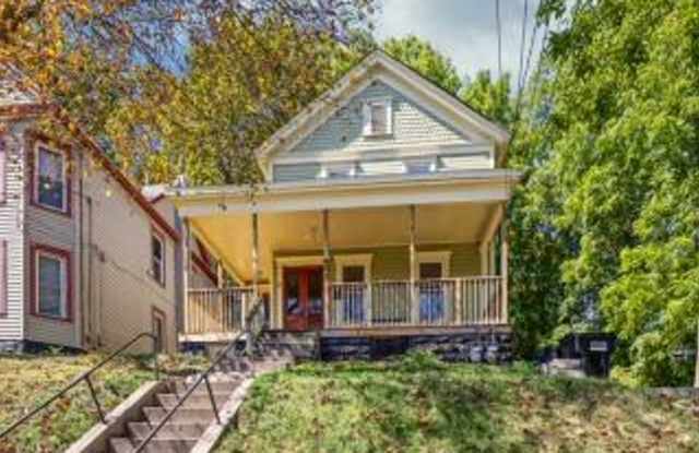 903 Willis Ave - 1 Gallery 1