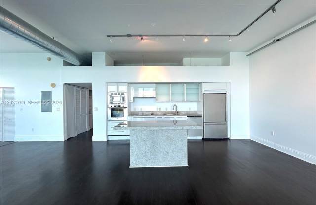 7934 West Drive Gallery 2