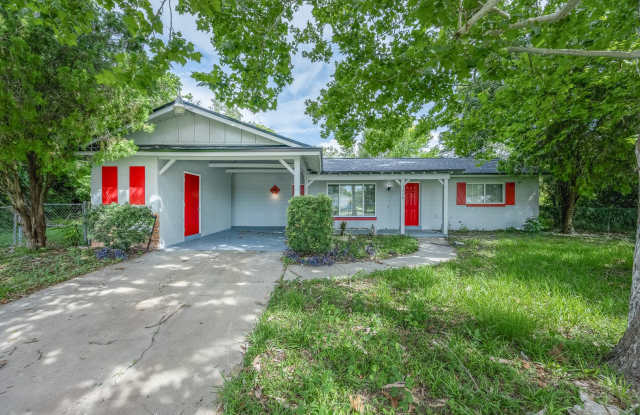 Charming 2-Bed, 2-Bath Home for Rent in the Heart of Winter Park! photos photos