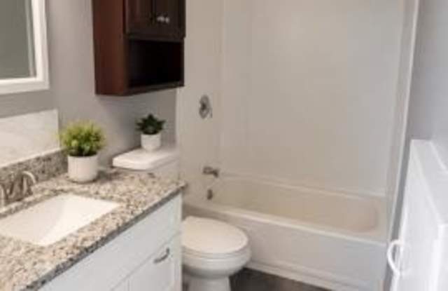 49 Gardenview Terrace Gallery 4