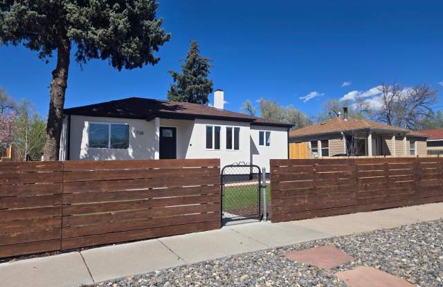 738 E Fountain Boulevard photos photos