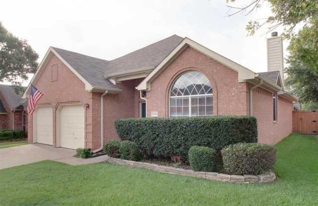 2320 Suntree Lane - 2320 Suntree Lane, Flower Mound, TX 75022