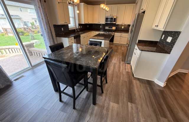 26993 Maxwell Ct Gallery 4