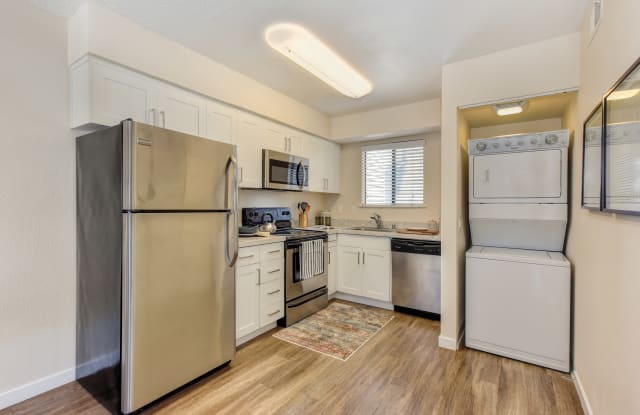Silverstone Apartments Gallery 3