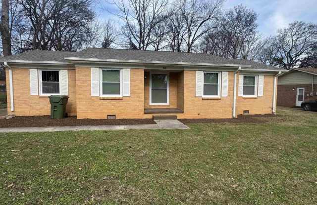 3610 Williamsburg Drive Gallery 1