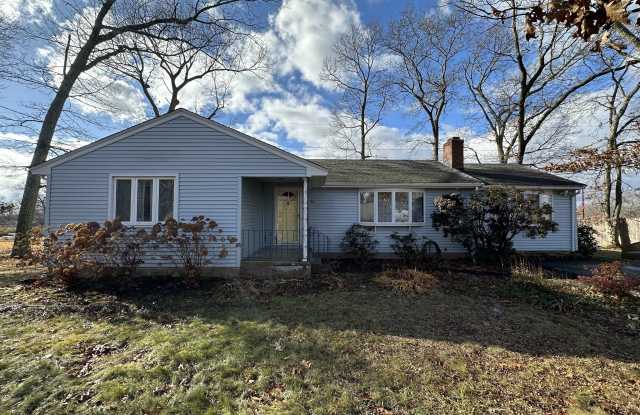 29 Skyline Drive - 29 Skyline Drive, New London County, CT 06382