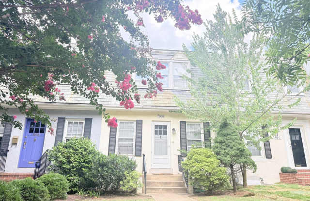 1908 37TH Street NW Gallery 2