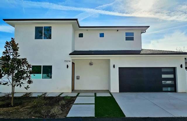 15214 W Holyland Dr photos photos