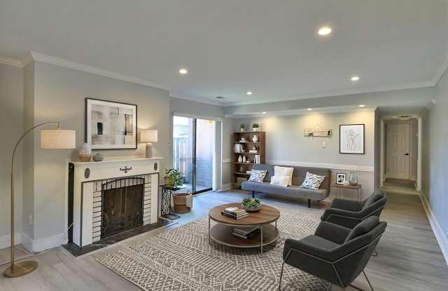 3481 SUMMIT Court NE Gallery 1