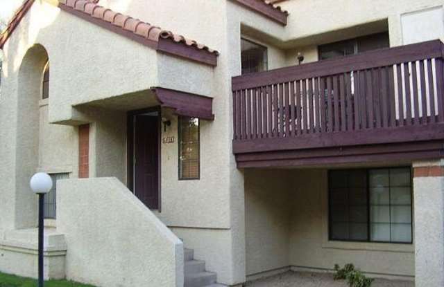 925 N College Avenue photos photos