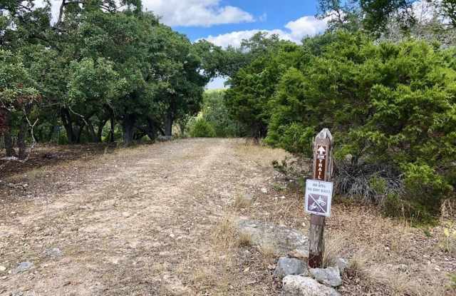 115 Chaparral Place Gallery 3