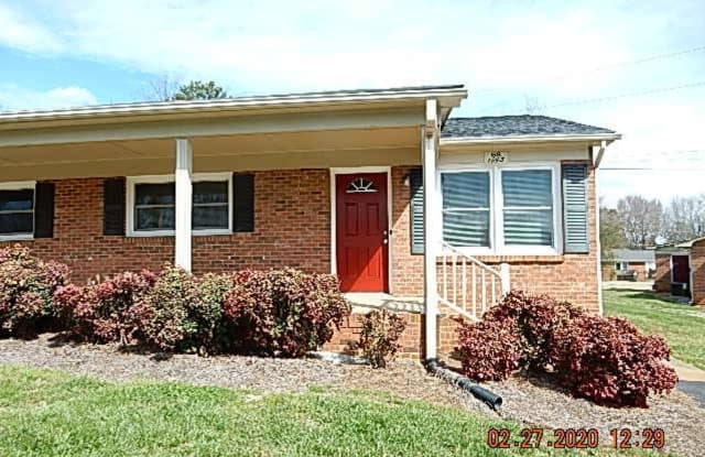 1593 Crossover Drive - 1593 Crossover Drive, Lincolnton, NC 28092