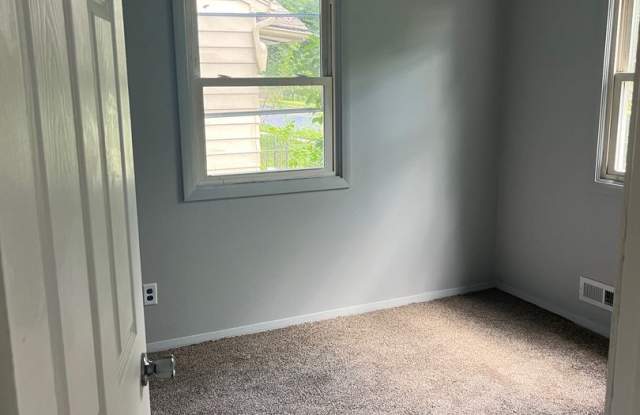 SPACIOUS 3 BEDROOM HOME READY TO WELCOME YOU Gallery 3