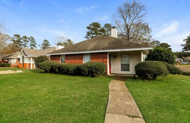 2038 Red Oak Drive photos photos