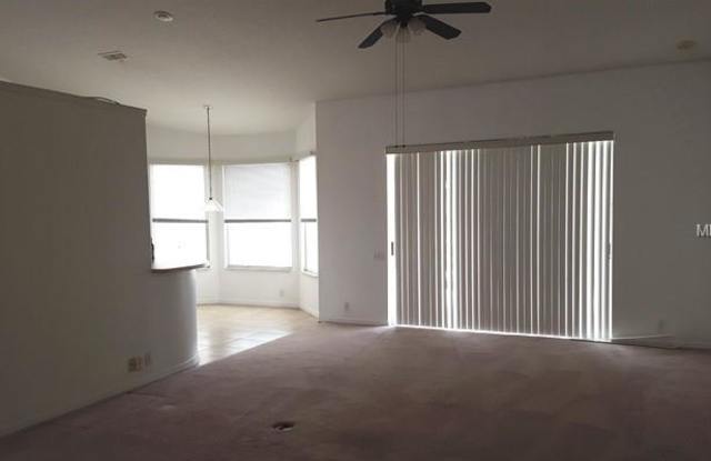 8237 CORAL CREEK LOOP Gallery 3