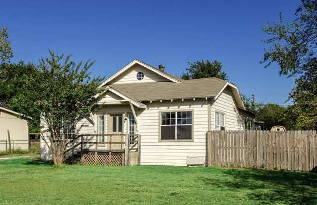 1322 N Powell Parkway - 1322 North Powell Parkway, Anna, TX 75409