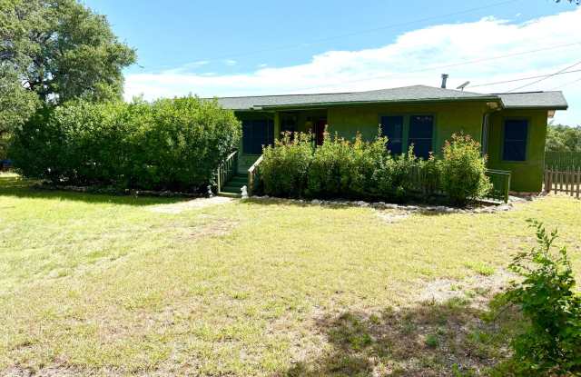 MUST SEE! 3 Bedroom / 2 Bath Home In Boerne, TX! photos photos