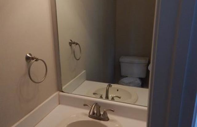 4401 Dickens Court NW Gallery 4