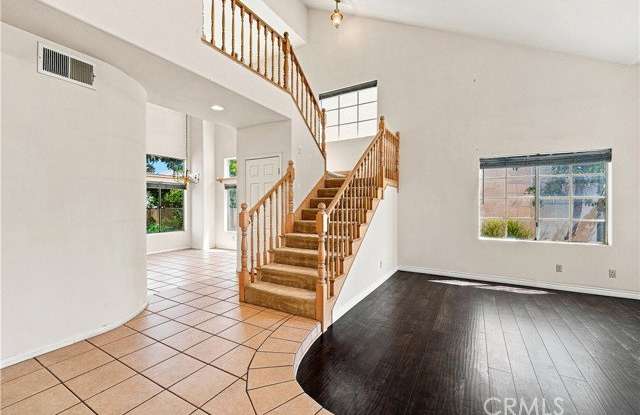 7436 Bobbyboyar Avenue Gallery 2