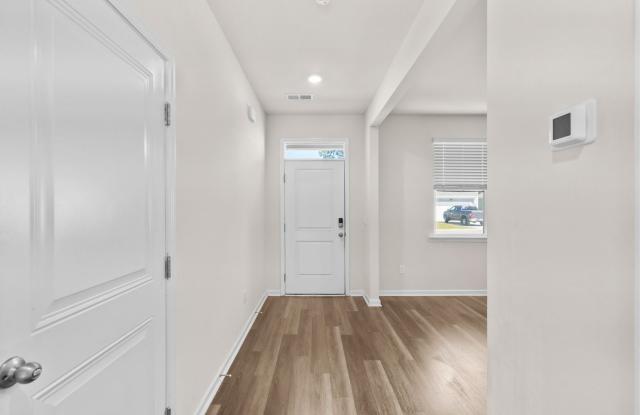 Spacious 4BR Newer Home | 2,923 Sq. Ft. | 2-Car Garage | 29588 Gallery 3