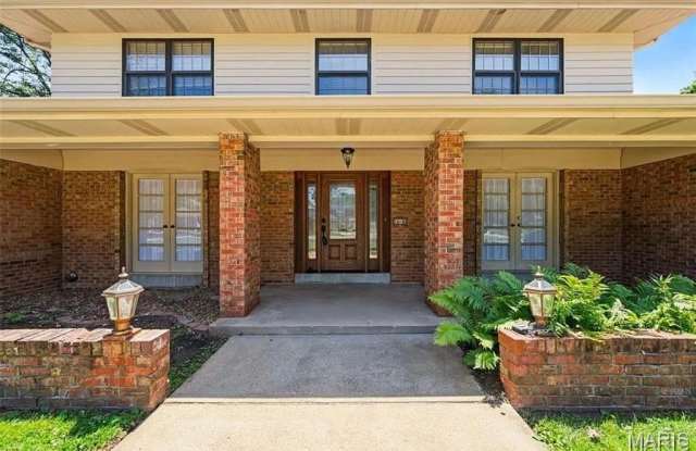 14196 Cross Trails Drive Gallery 2