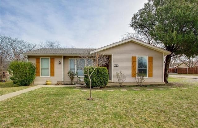 9420 N County Road - 9420 North County Road, Frisco, TX 75033