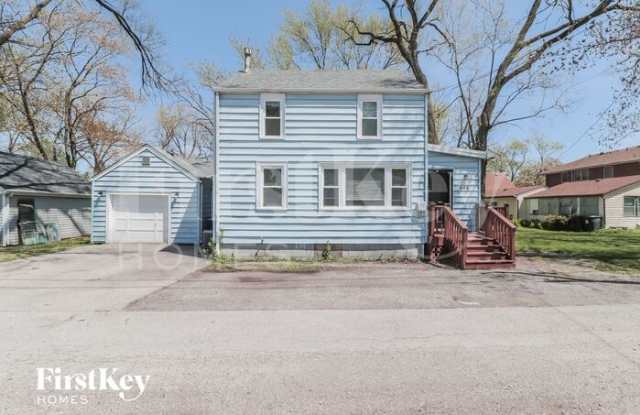 446 Barron Street - 446 Barron Street, Bensenville, IL 60106