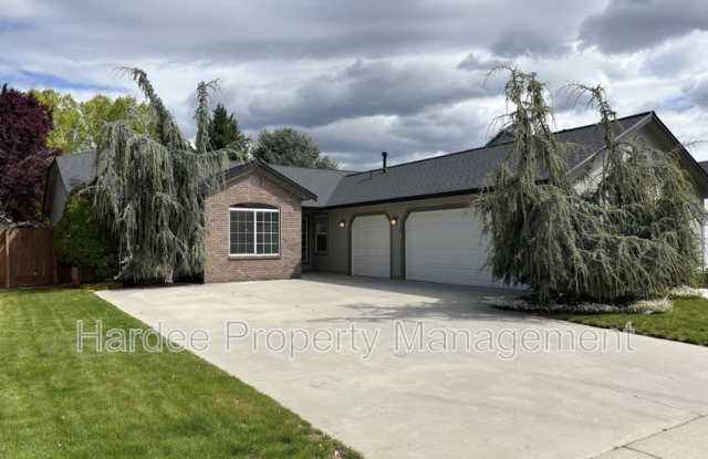 2354 E Mugo St photos photos