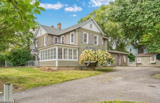 29 Walnut St photos photos